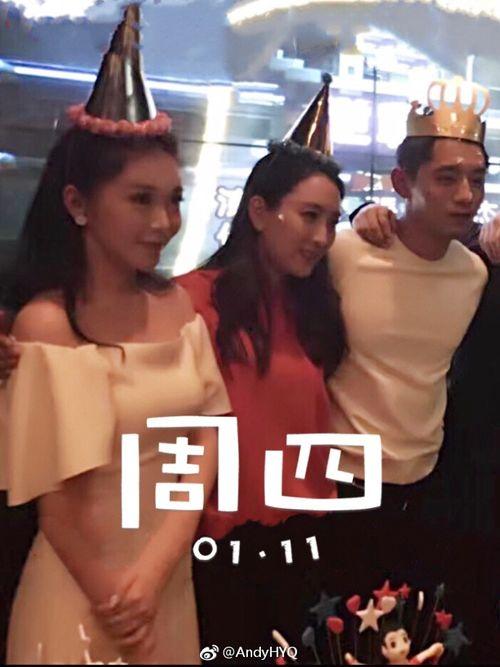 娱乐圈爆料小玫瑰小百合,小玫瑰与小百合的神秘恋情曝光 第3张 娱乐圈爆料小玫瑰小百合,小玫瑰与小百合的神秘恋情曝光 第3张